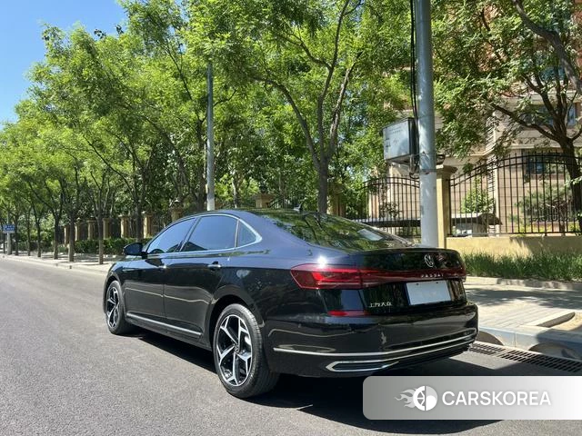 Volkswagen Passat id 4291388 из Китая 10
