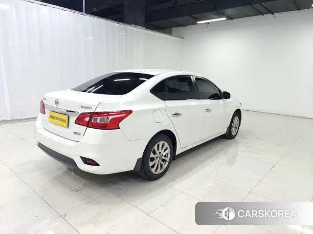 Nissan Xuan Yi id 3890701 из Китая 10