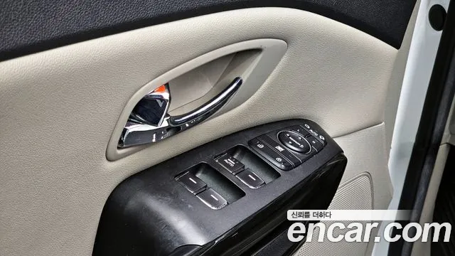 Kia The New Carnival id 2850723 из Кореи 10