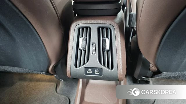 BMW 2 Series Active Tourer (U06) id 4571159 из Кореи 10