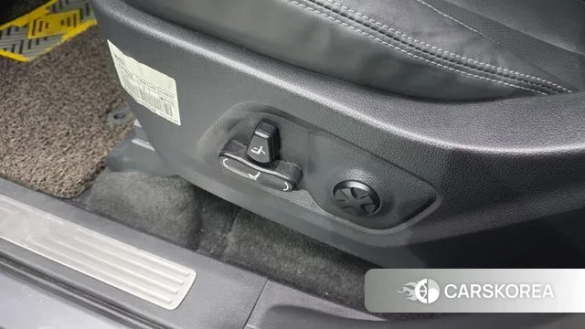 Ssangyong Rexton Sports id 3413046 из Кореи 10