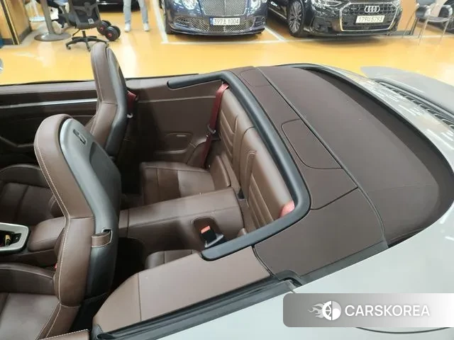 Porsche 911(992) id 3263259 из Кореи 10