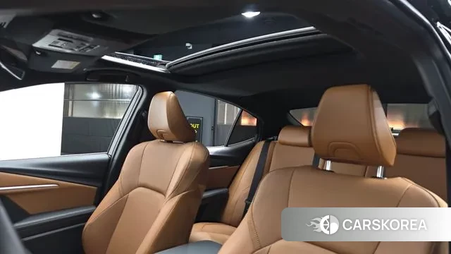 Toyota Camry (XV80) id 3775745 из Кореи 10