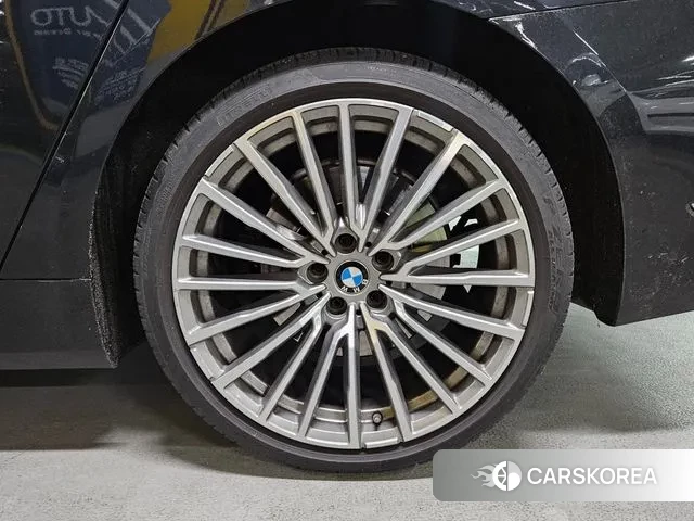 BMW 7 Series (G11) id 3514712 из Кореи 10