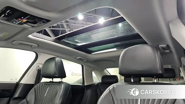 Hyundai Grandeur (GN7) id 3675181 из Кореи 10