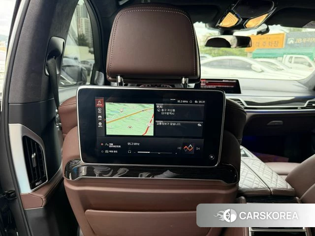 BMW 7 Series (G11) id 4922663 из Кореи 10