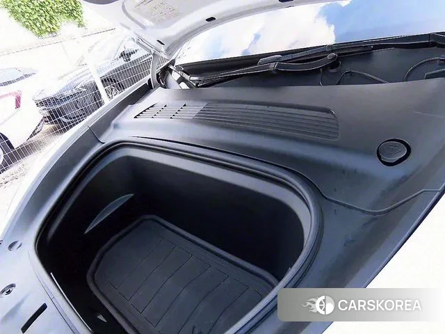 Tesla Model Y id 3121954 из Кореи 10