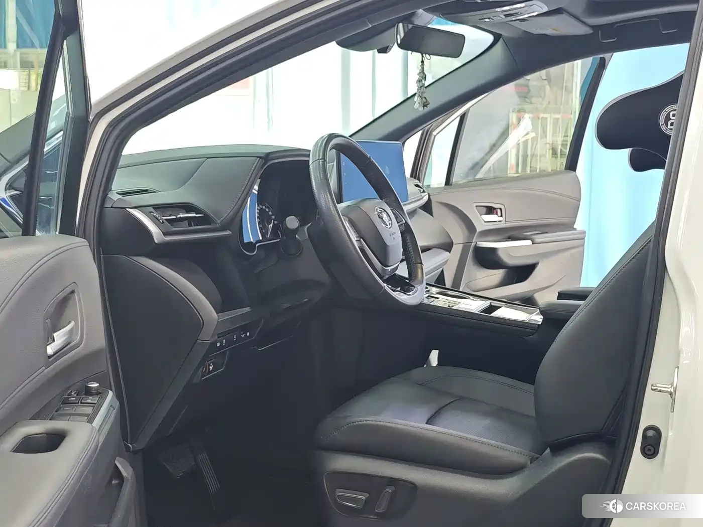 Toyota Sienna id 4634746 из Китая 11