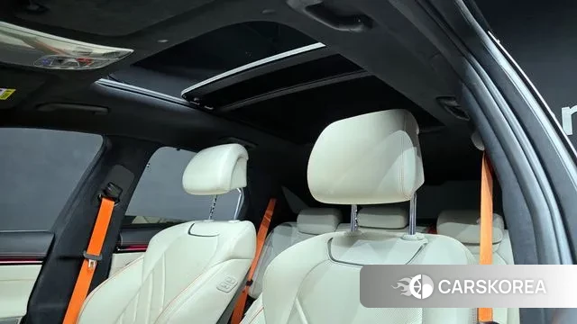 Genesis GV70 id 3585471 из Кореи 10