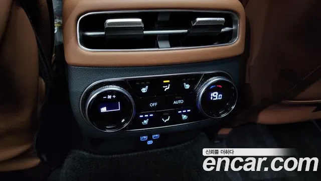 Genesis GV70 id 2847623 из Кореи 10