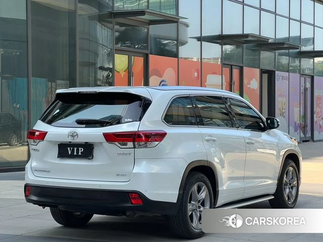 Toyota Highlander id 4262488 из Китая 10