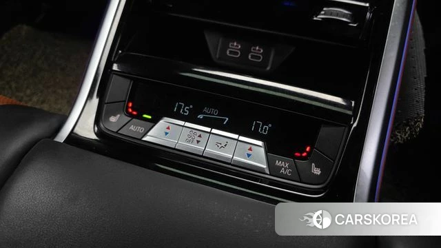 BMW 8 Series (G15) id 3841812 из Кореи 10