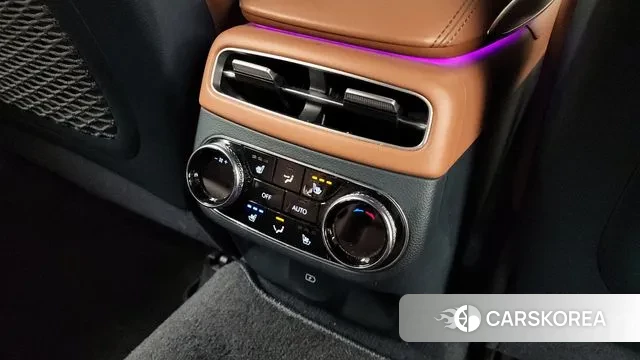 Genesis GV70 id 3681118 из Кореи 10