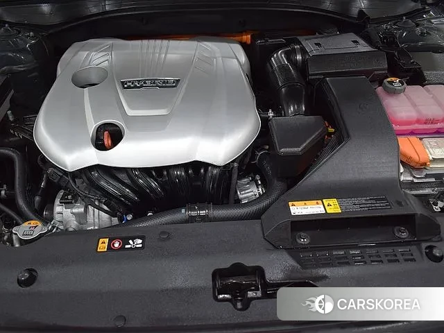 Kia K7 Premier Hybrid id 3788349 из Кореи 10