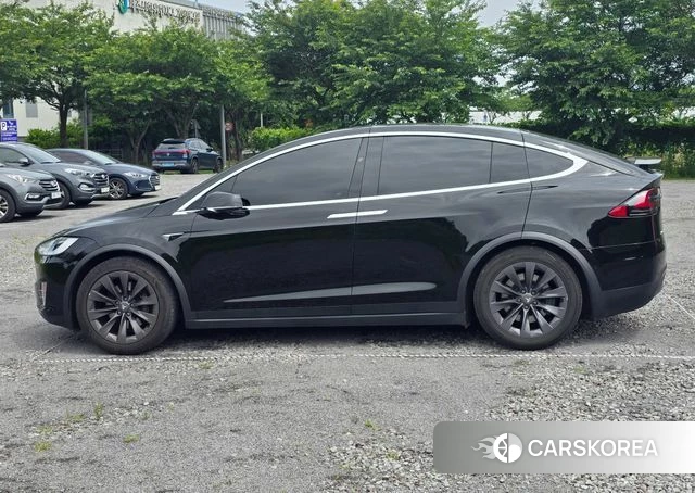 Tesla Model X id 4502104 из Кореи 10