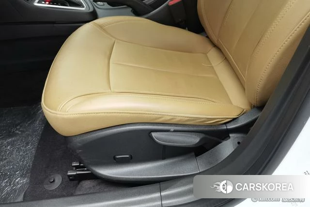 Buick Yuelang id 4254309 из Китая 10