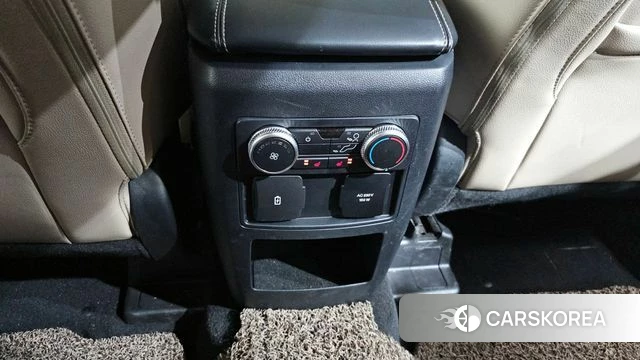 Ford Explorer 6th Generation id 3892905 из Кореи 10