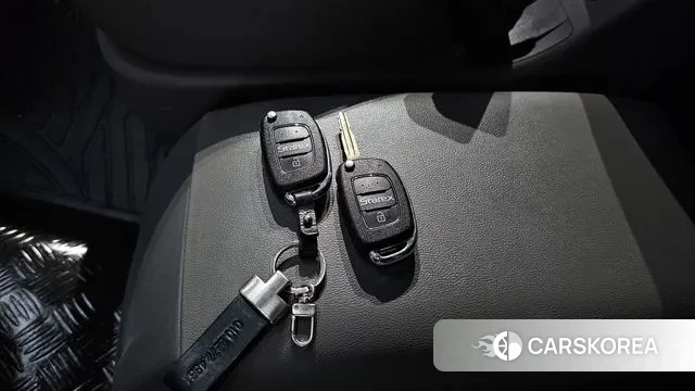 Hyundai The New Grand Starex id 3165491 из Кореи 10