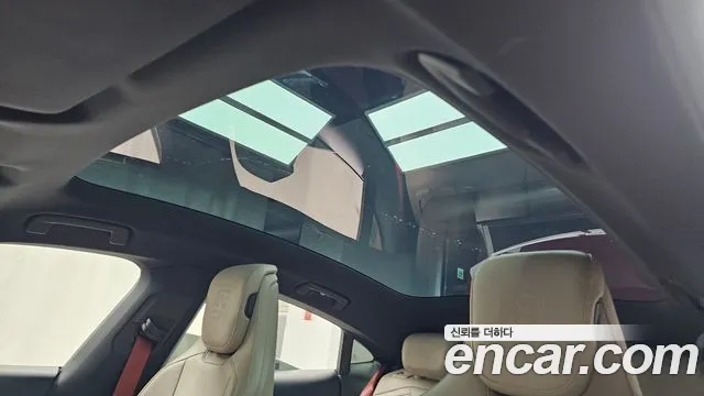 Porsche Taycan id 2817109 из Кореи 10