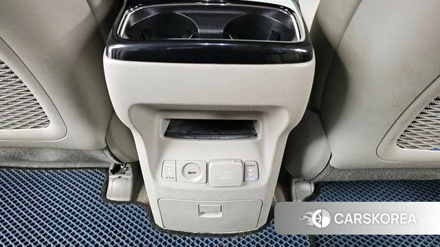 Kia The New Carnival id 3807600 из Кореи 10