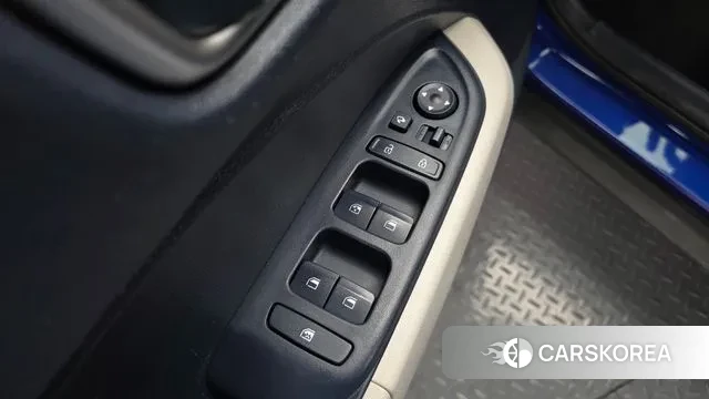 Hyundai Venue id 3734173 из Кореи 10