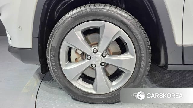 Jeep Cherokee (KL) id 3827972 из Кореи 10