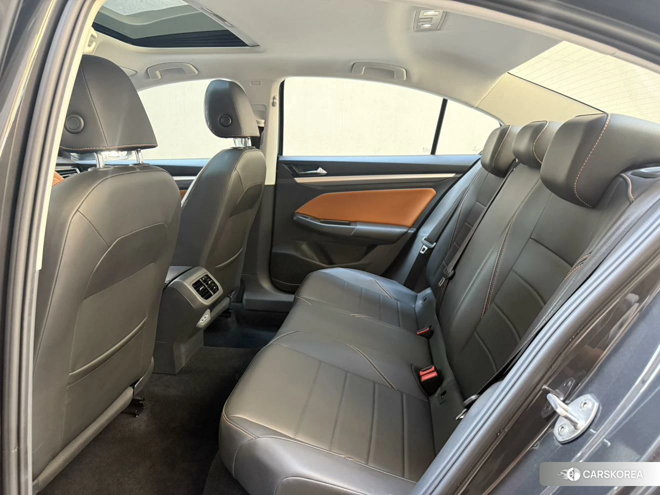 Volkswagen Bora id 4498629 из Китая 10