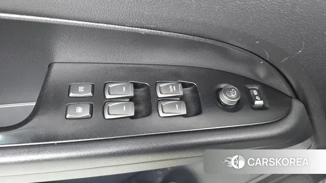 Ssangyong The New Rexton Sports Cannes id 3727141 из Кореи 10