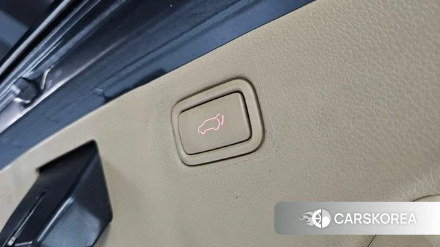 Kia The New Carnival id 4677660 из Кореи 10