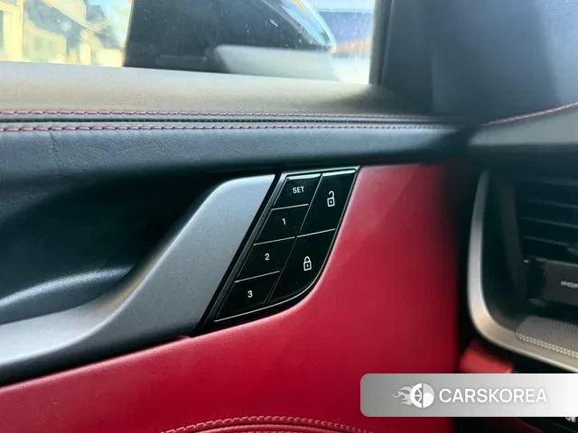 Porsche 911(992) id 3258876 из Кореи 10