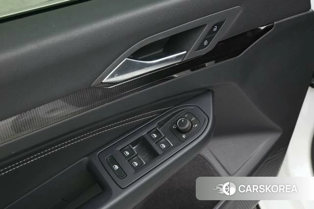 Volkswagen Golf id 4027653 из Китая 10