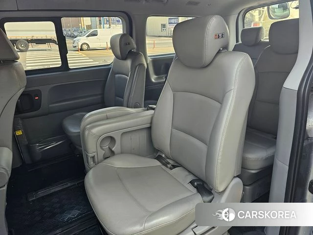 Hyundai The New Grand Starex id 3795425 из Кореи 10