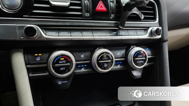 Genesis G70 id 4357015 из Кореи 10