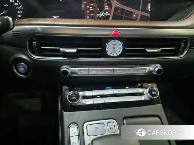 Genesis G90 id 4224958 из Кореи 10