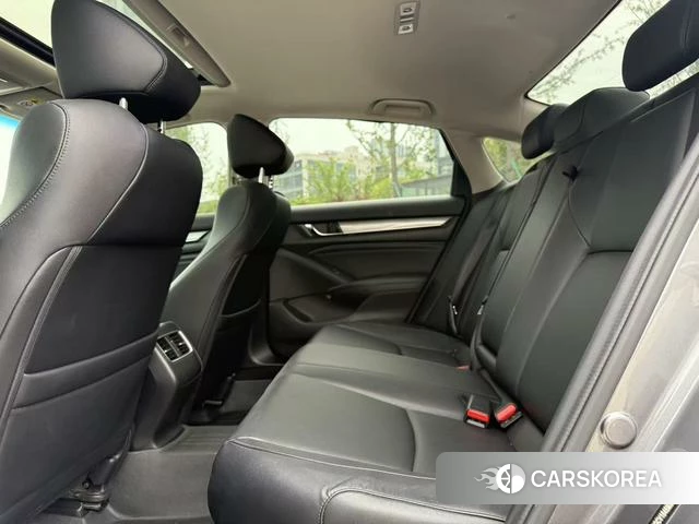 Honda Accord id 4334845 из Китая 10