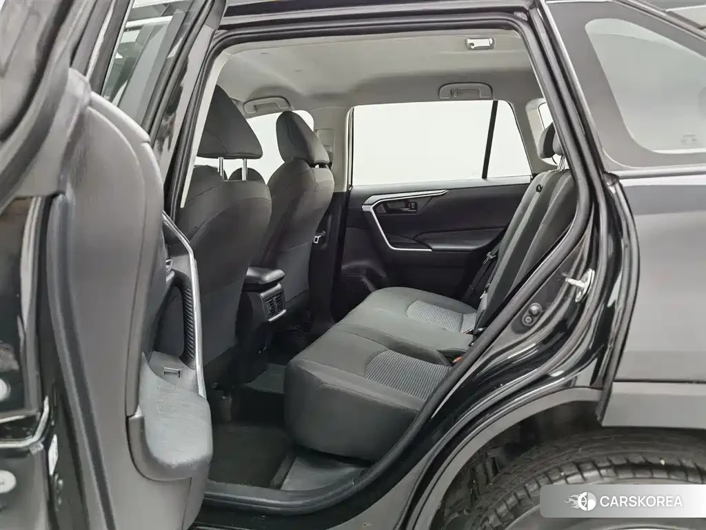 Toyota Wildlander id 4546357 из Китая 10