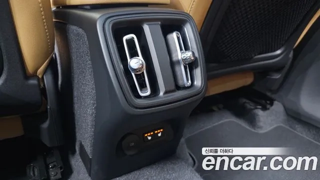 Volvo XC40 id 2874816 из Кореи 10