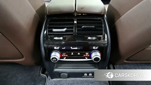 BMW 5 Series (G30) id 3089866 из Кореи 10