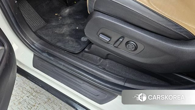 Kia Carnival 4th generation id 4316125 из Кореи 10