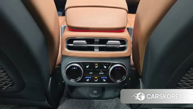 Genesis GV70 id 3415642 из Кореи 10