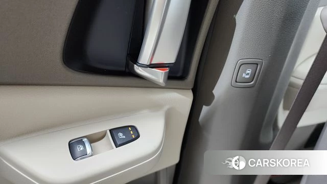 Kia The New Carnival 4th Generation id 4607445 из Кореи 10