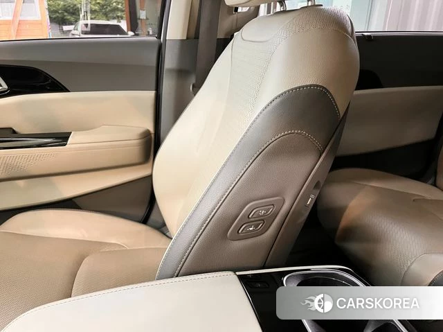 Kia Carnival 4th generation id 4470618 из Кореи 10