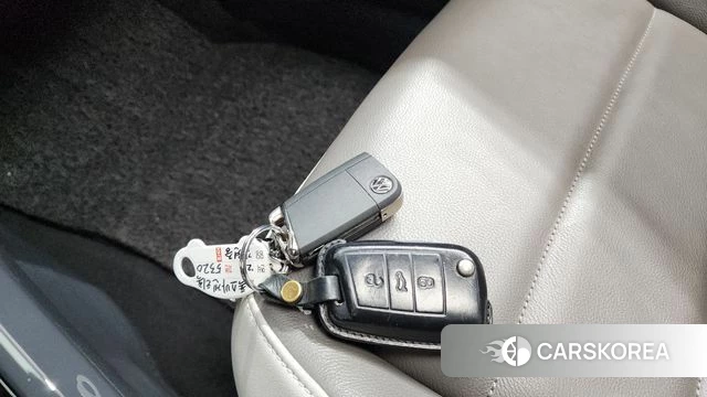 Volkswagen T-Roc id 3852300 из Кореи 10