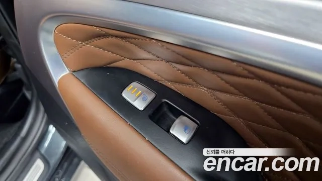 Genesis G70 id 2908084 из Кореи 10