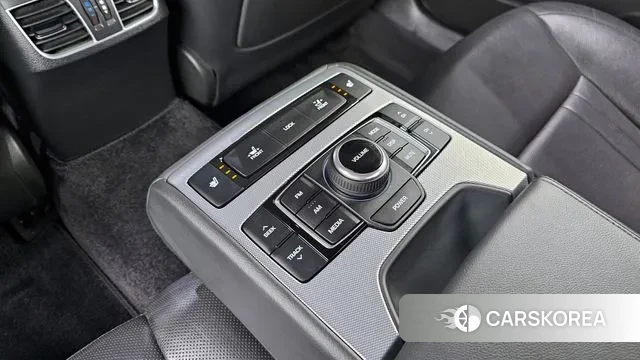 Genesis G80 id 3728525 из Кореи 10