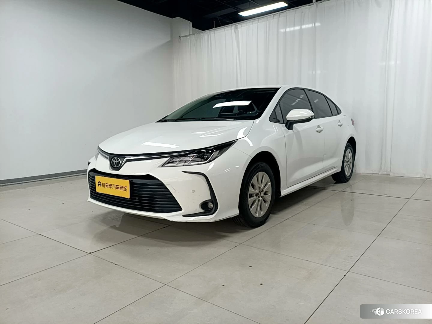 Toyota Corolla id 4426539 из Китая 10