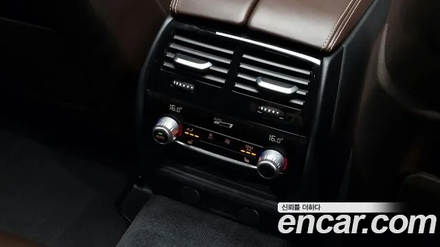 BMW 5 Series (G30) id 2946463 из Кореи 10