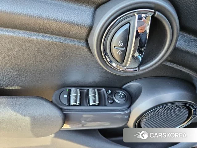 Mini Cooper id 3757495 из Кореи 10