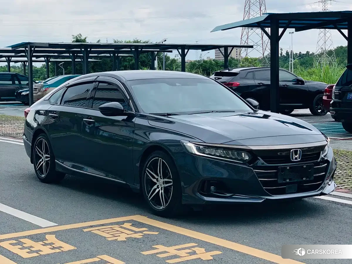 Honda Accord id 4565323 из Китая 10