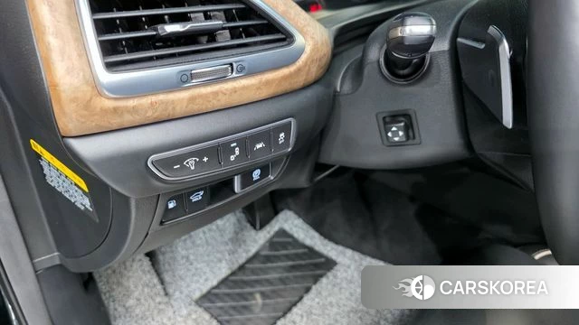 Genesis G90 id 4268998 из Кореи 10